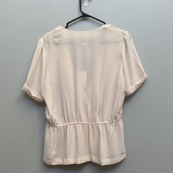 ❗️SOLD❗️Babaton Sherman Blouse Size L - Picture 4 of 8